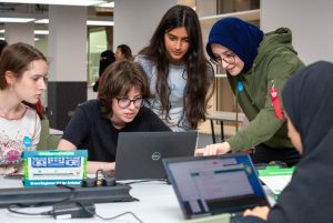 UKESF, Apple strengthen 'Girls into Electronics' partnership